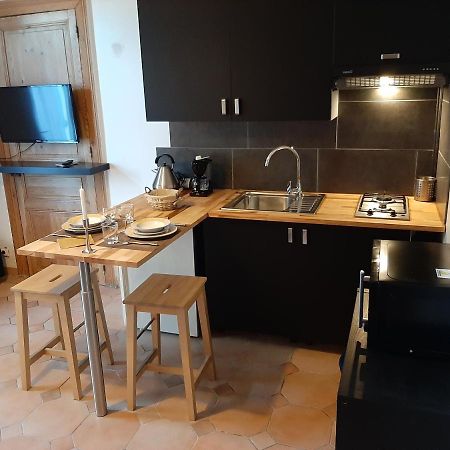 מיוס Appartements D'Hotes La Foulonnerie מראה חיצוני תמונה